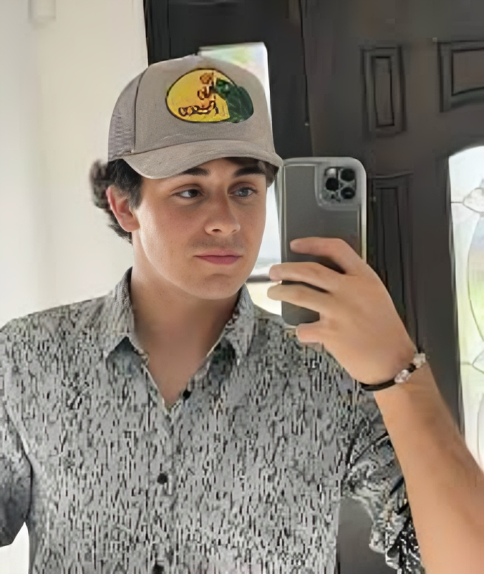 Oscar Ortiz Age, Bio, Career, Net Worth, Profession 2024