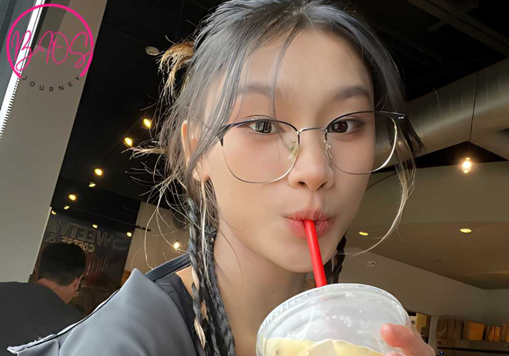 Xoey Li Age, Bio/Wiki, Net Worth, Career 2025